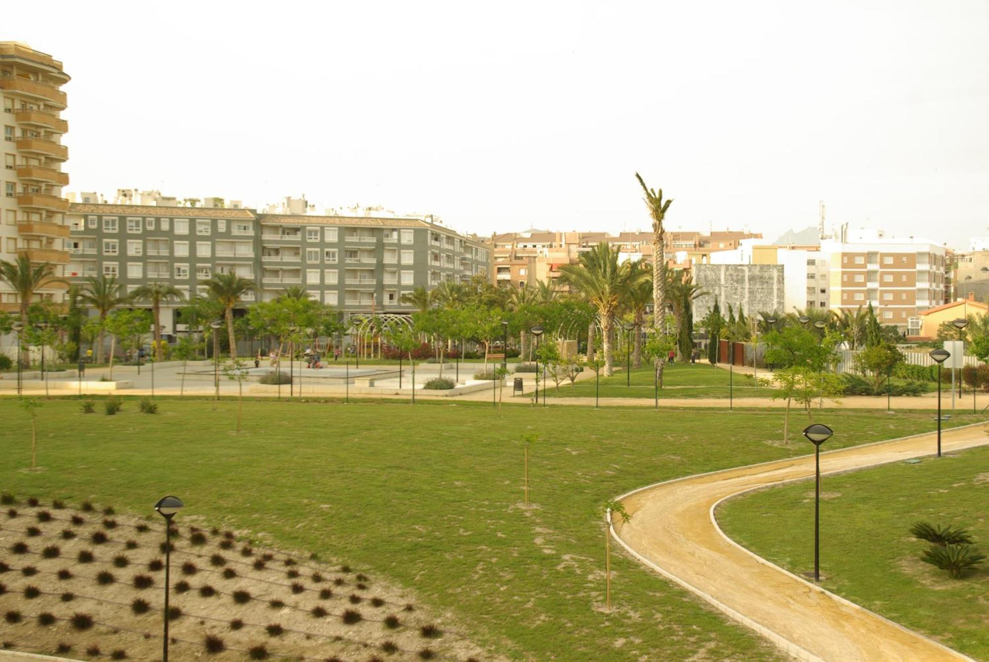Exclusive Penthouse Pool & Beach - Lovely For Families - Los Pinos Residential El Campello Exterior photo